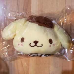 Pompompurin plush keychain